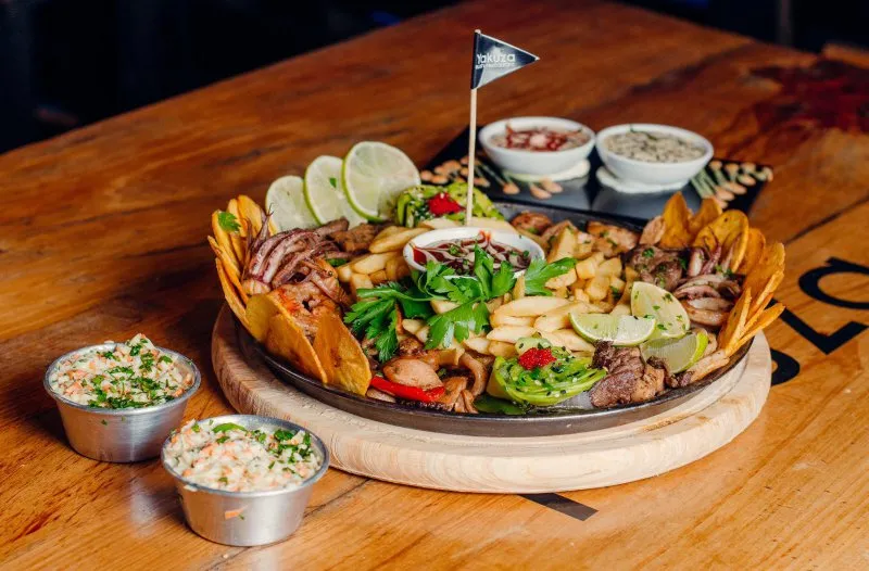 Parrilla Mar y Tierra Yakuza